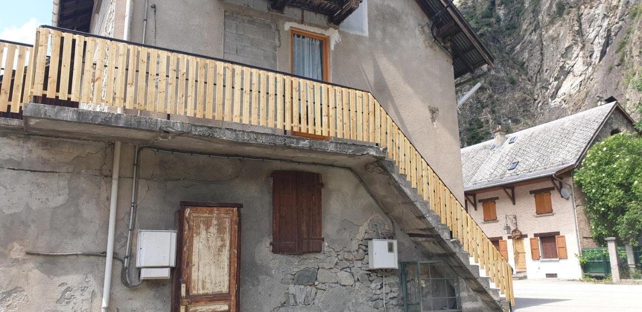 18 Rue Des Teppaz Les Alberges Le Bourg-d'Oisans Luaran gambar